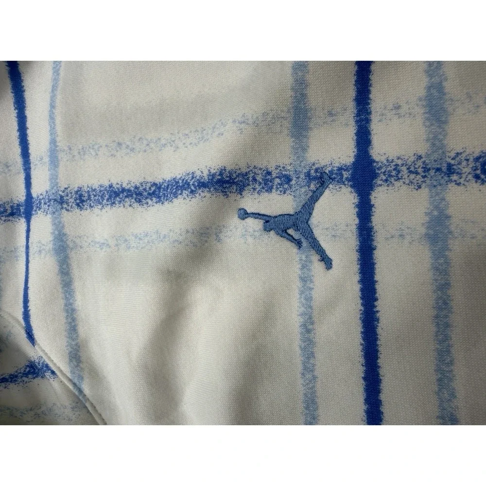 Jordan Men's Essentials Fleece Pullover Hoodie White Blue Medium FV7458-100 NWT